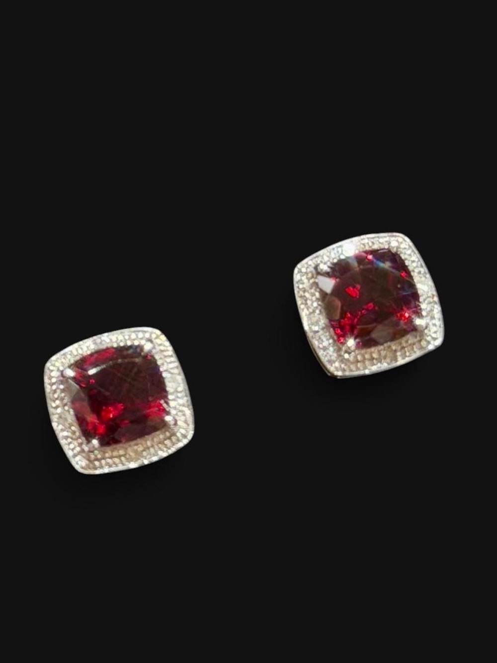 New Genuine Diamonds with Garnet Stones S925 Claw Setting earrings/studs
